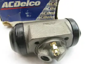 18E46 ACDELCO Drum Brake Master Cylinder Wheel Front Left