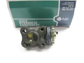 84-06021 ARI Hino Box Front Right Drum Brake Master Cylinder