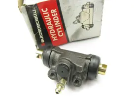W-50007 AUTO SPECIALTY Drum Brake Master Cylinder Wheel Rear