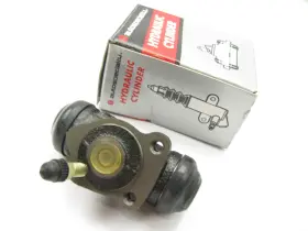 W-56002 AUTO SPECIALTY Rear Right Drum Brake Master Cylinder