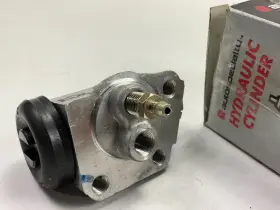 W-56734 AUTO SPECIALTY Front Drum Brake Master Cylinder Wheel