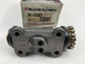 W-61023 AUTO SPECIALTY Rear Left Drum Brake Master Cylinder