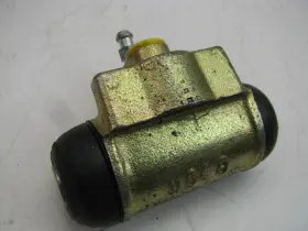 W04101 AUTO SPECIALTY Rear Drum Brake Master Cylinder Wheel #2