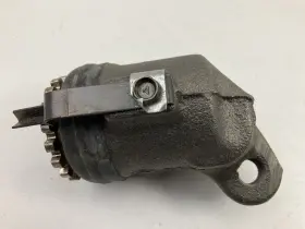 W62115 AUTO SPECIALTY Front Left Drum Brake Master Cylinder #2