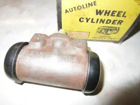 Autoline 18552 Rebuilt Wagner Lockheed Rear R.h. Brake Wheel Cylinder 1954 1955 1956 Cadillac Autoline 18552 Rebuilt Wagner Lockheed Rear R.h. Brake Wheel Cylinder 1954 1955 1956 Cadillac