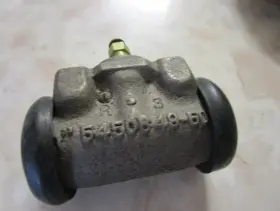 19849 AUTOLINE Delco Rear Brake Master Cylinder Wheel #2