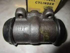 6306 AUTOLINE Front Brake Master Cylinder Wheel Dodge