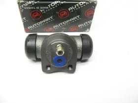 Autopart International 1475-04787 Rear Drum Brake Wheel Cylinder For 1999-2002 Daewoo Lanos Autopart International 1475-04787 Rear Drum Brake Wheel Cylinder For 1999-2002 Daewoo Lanos