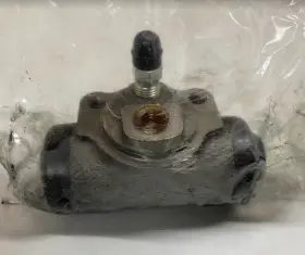 W58000 DAIHATSU Rear Wheel Brake Master Cylinder