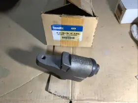 033715 BENDIX Wheel Cylinder Nos