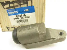 Bendix 33716 Front Left Upper Drum Brake Wheel Cylinder 3k596h 3069 Casting