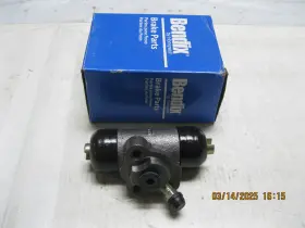 33869 BENDIX Drum Brake Master Cylinder Wheel Wagon Rear Left