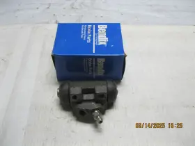 33883 BENDIX Drum Brake Master Cylinder Wheel Rear Right