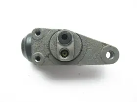 3717 BENDIX Front Right Lower Drum Brake Master Cylinder #2