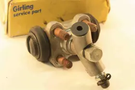 Carquest 072-2561 Rear Brake Wheel Cylinder For Datsun 521 Pickup Ref. 44100-14800 1967-1973