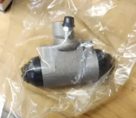 WCA610113 CARQUEST Drum Brake Master Cylinder Wheel
