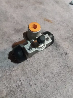 648AI73 CENTRIC Drum Brake Master Cylinder Wheel Rear Nissan