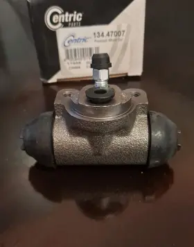 134.47007 CENTRIC PARTS Drum Brake Master Cylinder Wheel