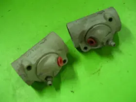 5464976 CHEVROLET Front Wheel Cylinders Drum Brakes Repair
