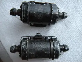 1074886 DELCO Rear Wheel Cylinders Ex Chevy