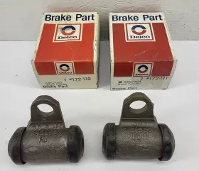 5457164-5457165 DELCO Nos Panel Front Wheel Cylinders Gmc