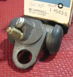 5464561 DELCO Nos Van Right Front Wheel Cylinder Chevrolet