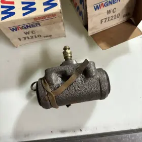 SPAE240411009620 DORMAN FIRST STOP Front Drum Brake Master #3