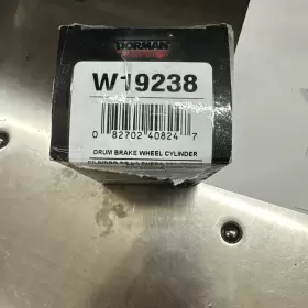 W19238 DORMAN Drum Brake Master Cylinder Wheel