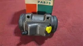 71101 EIS Body Left Front Wheel Cylinder Mopar