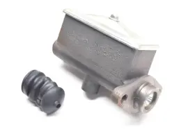 E44479 EIS Brake Master Cylinder Nos Kit