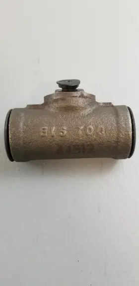 EW44512 EIS Nos Drum Brake Master Cylinder Wheel Rear
