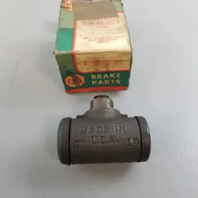EW46251 EIS Nos Wheel Cylinder Front Left