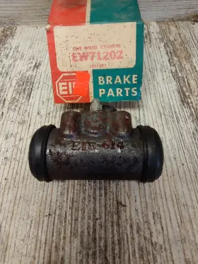 EW71202 EIS Front Lh Wheel Cylinder Valiant Drum Plymouth