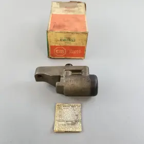 Eis Ew8852 1 New Nos Drum Brake Wheel Cylinder Front Left Replaces 2254355