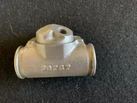 Ford 38767 Drum Brake Wheel Cylinder Cylinders Needs Rebuilding