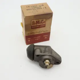B7T-2061-A1 FORD Drum Brake Master Cylinder Wheel Nos