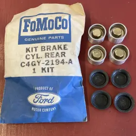 C4GY-2194-A FORD Rear Brake Master Cylinder Wheel Piston Nos