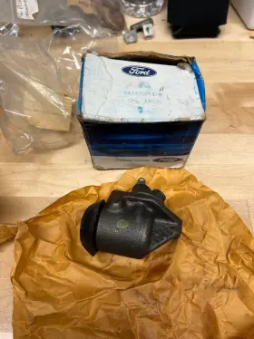 C4TZ-2062-B FORD Wheel Brake Master Cylinder Big F600