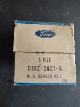 D1DZ2221A FORD Nos Front Brake Master Cylinder Wheel Kit