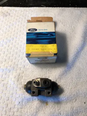 Ford E2fz-2261-b Nos Wheel Cylinder 1980 S Escort Lynx Exp