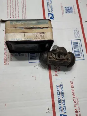 General Motors 5461482 1950 1963 Right Hand Rear Brake Wheel Cylinder Nos Gm #