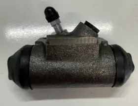 64968334 GIRLING Front Rh Brake Master Cylinder Wheel Toyota