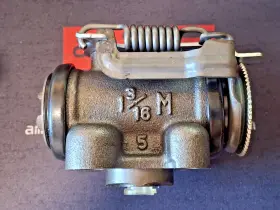 8973588790A ISUZU Brake Master Cylinder Wheel Rear Right Npr