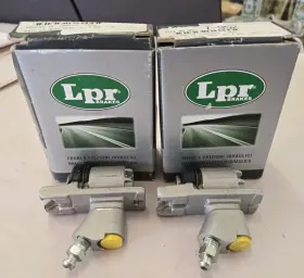 Lpr 4926 Set Of 2 Brakes Wheel Cylinder Read #4926 Italy New In Box