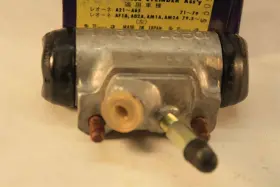25-11310 MIYACO Front Right Brake Master Cylinder Wheel 1300