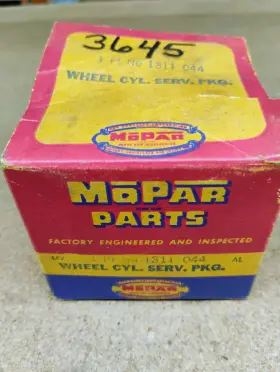 1311044 MOPAR Wheel Cylinder Service Nos 1311044 MOPAR Wheel Cylinder Service Nos