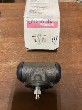Motorcraft Brwc-31 New Wheel Cylinder Brwc31 Motorcraft Brwc-31 New Wheel Cylinder Brwc31