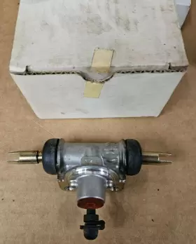Nabco P9409 Wheel Cylinder 9/16 Inch For Datsun Nos