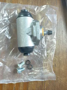 69675DS NAPA Wheel Cylinder Rear Api Chrysler Cruiser