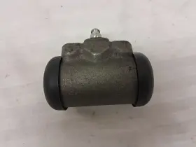 CE10725 CADILLAC Front Right Wheel Cylinder